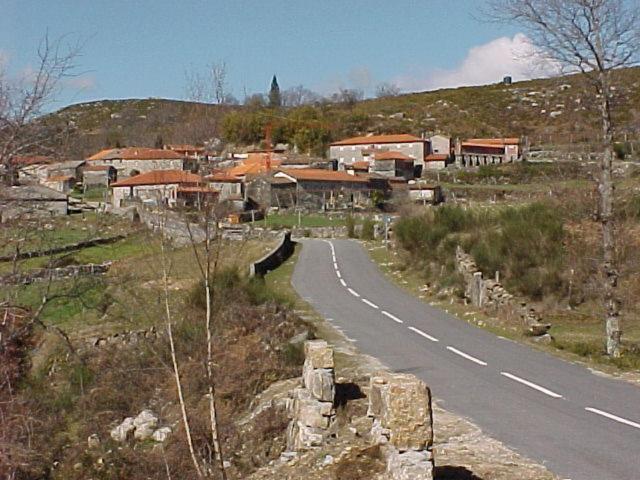 Casa De Campo Monte Abades Konuk evi Terras de Bouro Dış mekan fotoğraf