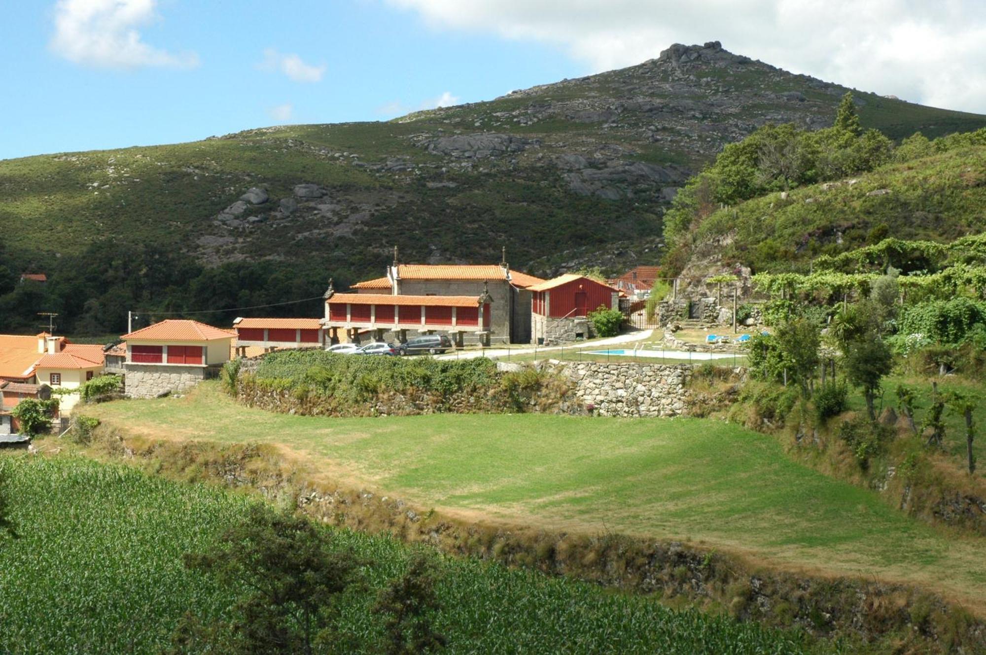 Casa De Campo Monte Abades Konuk evi Terras de Bouro Dış mekan fotoğraf